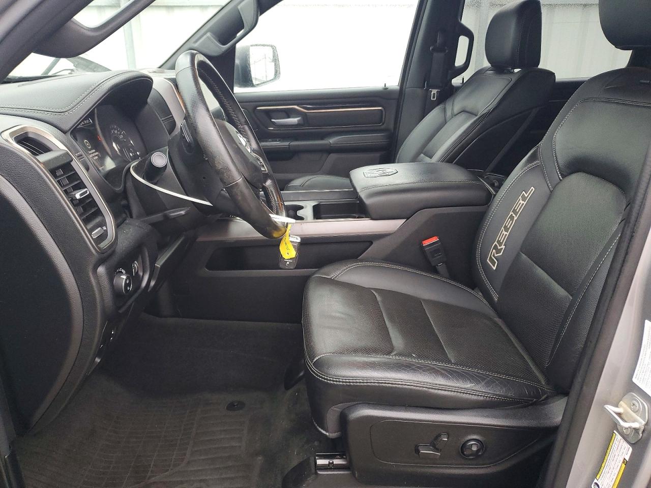 2021 RAM 1500 REBEL photo 19