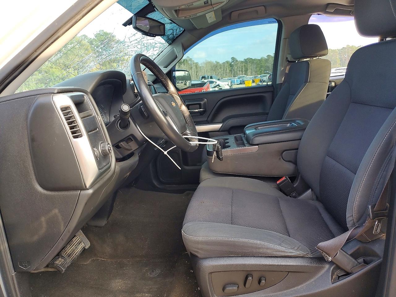 2015 CHEVROLET SILVERADO C1500 LT photo 7