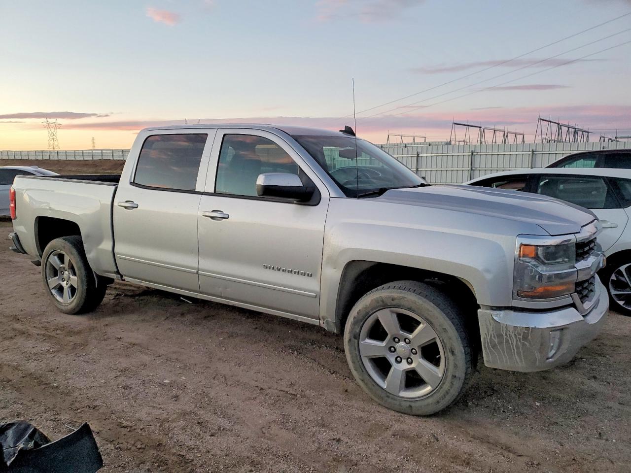 2018 CHEVROLET SILVERADO C1500 LT photo 4