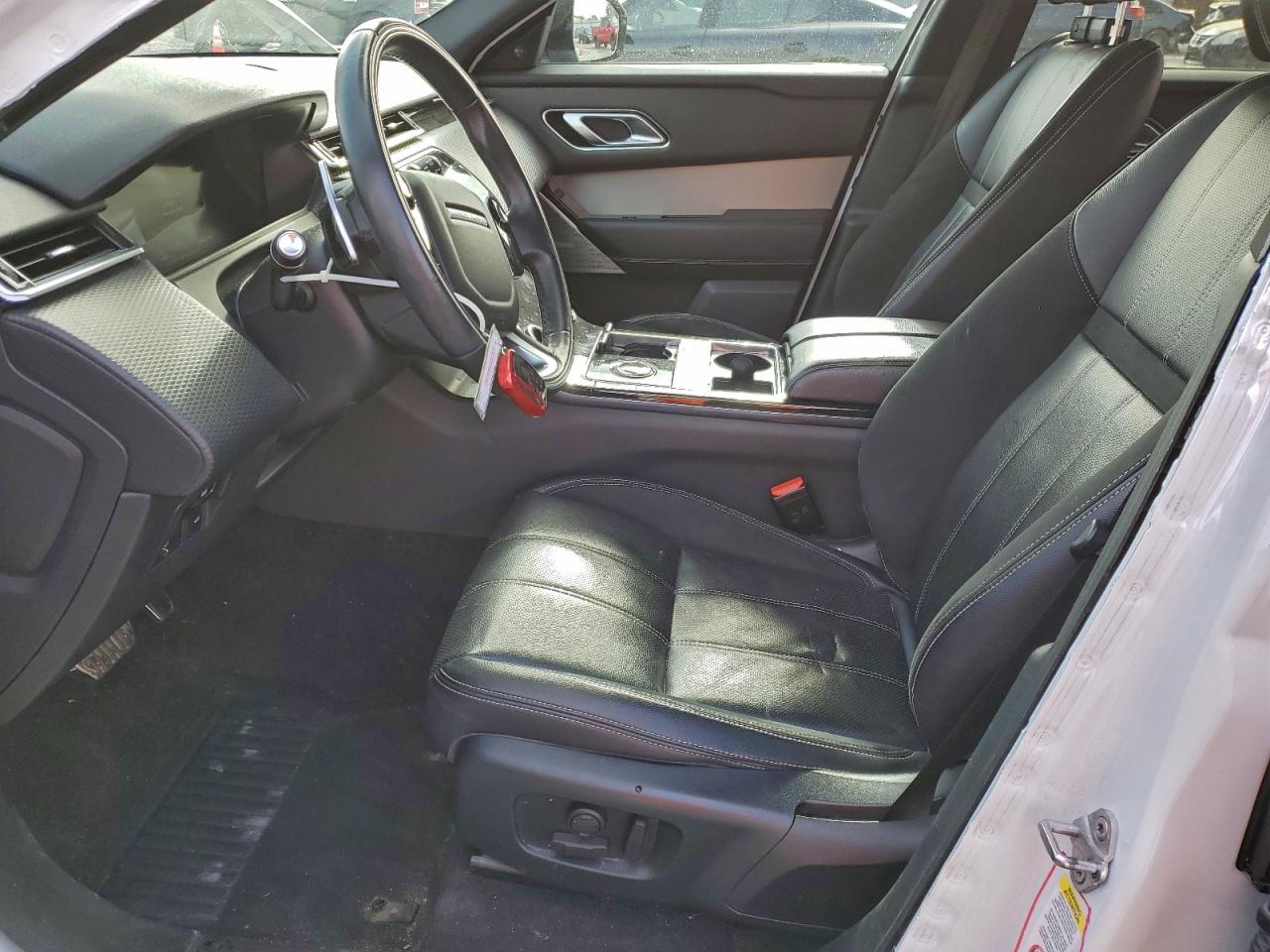 2020 LAND ROVER RANGE ROVER VELAR R-DYNAMIC S photo 7
