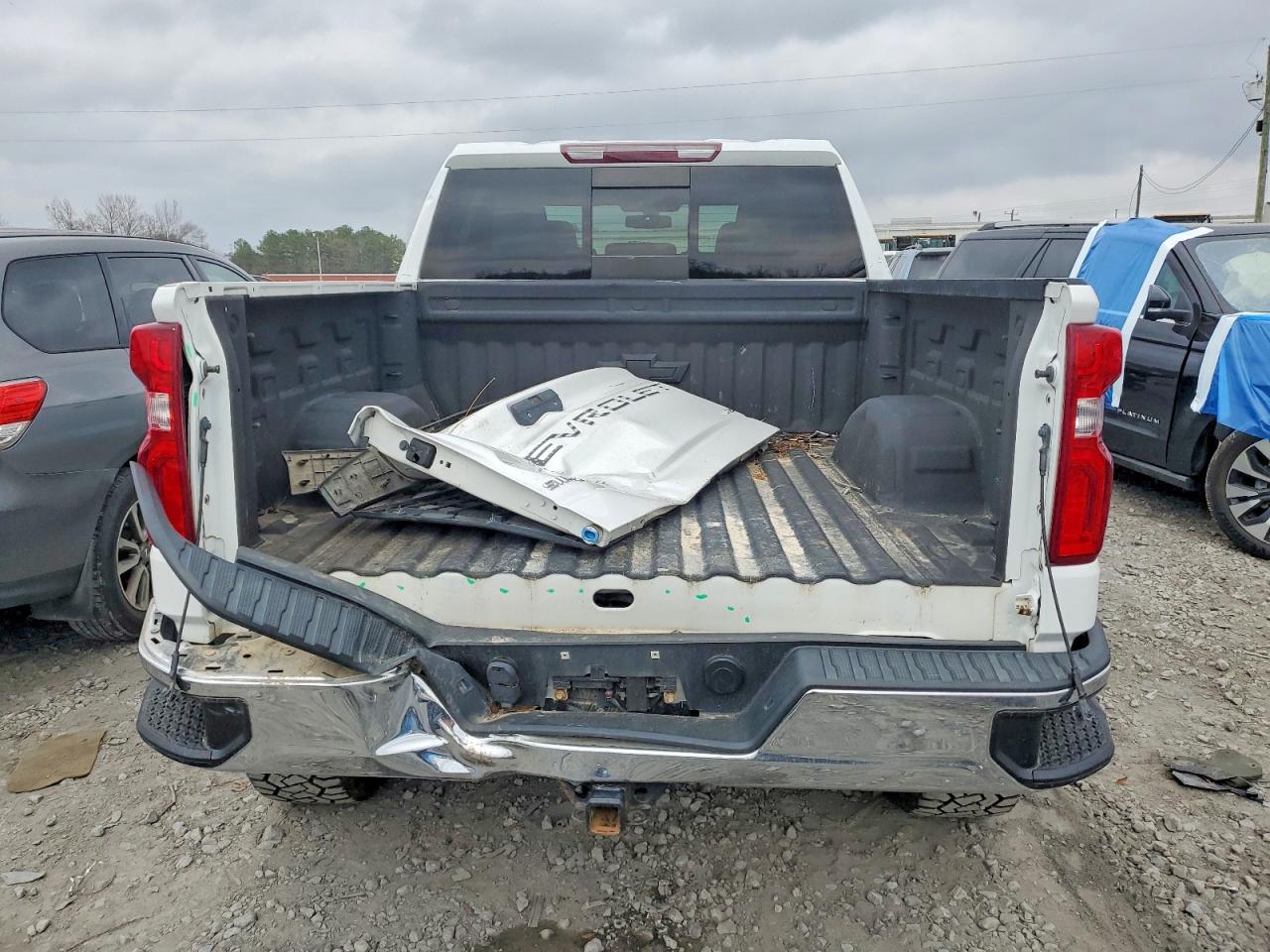 2019 CHEVROLET SILVERADO K1500 LTZ photo 6