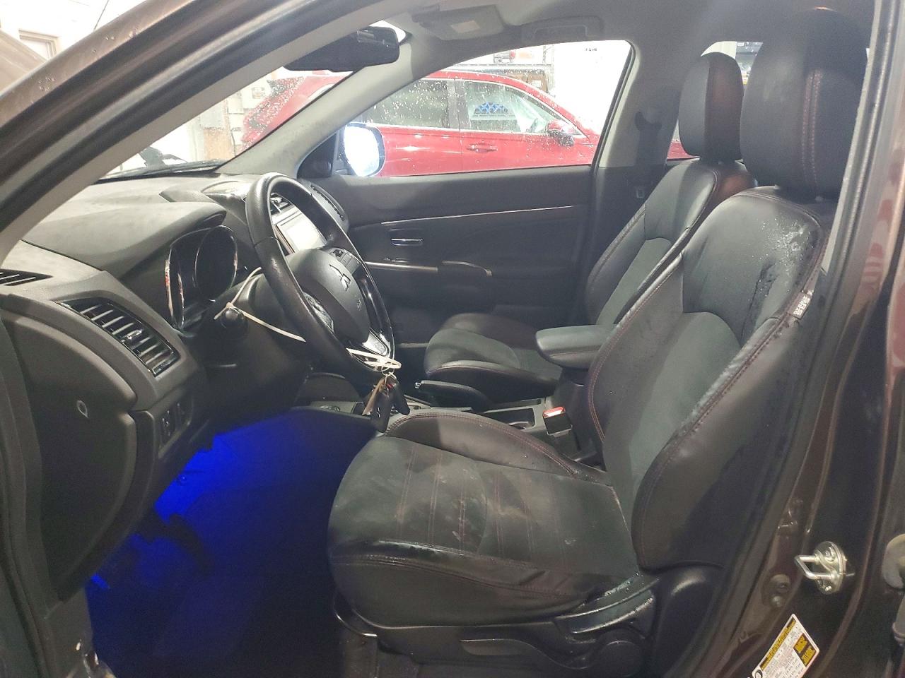 2023 MITSUBISHI OUTLANDER SPORT S/SE photo 7