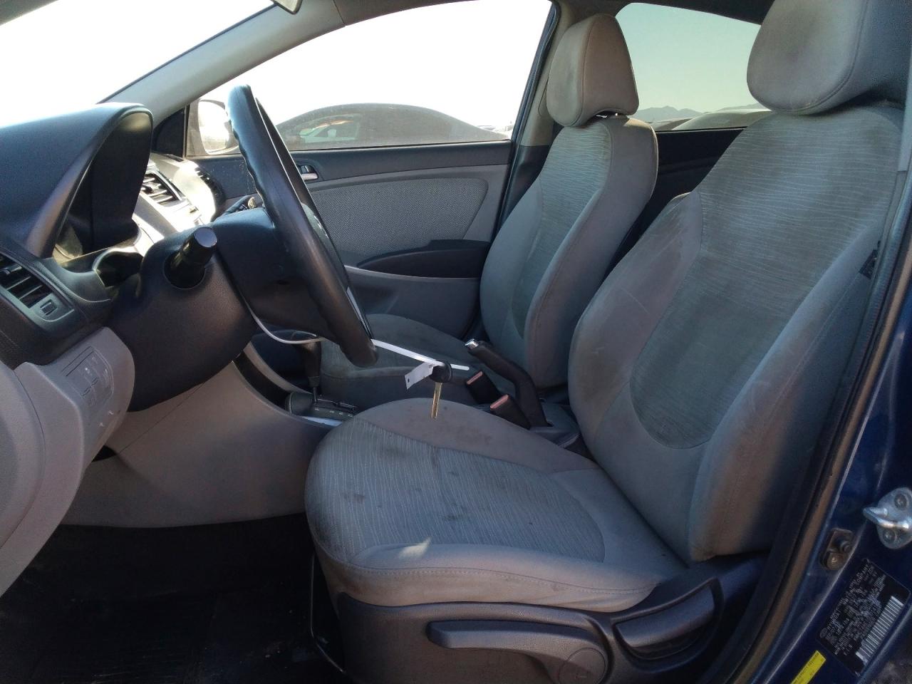 2016 HYUNDAI ACCENT SE photo 7