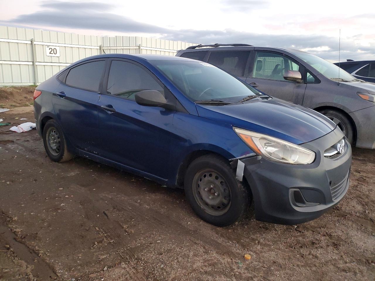 2016 HYUNDAI ACCENT SE photo 4