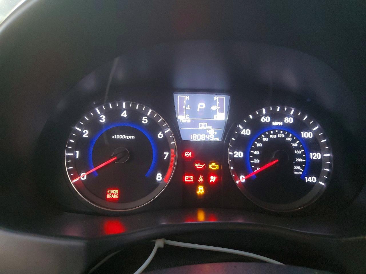 2016 HYUNDAI ACCENT SE photo 9