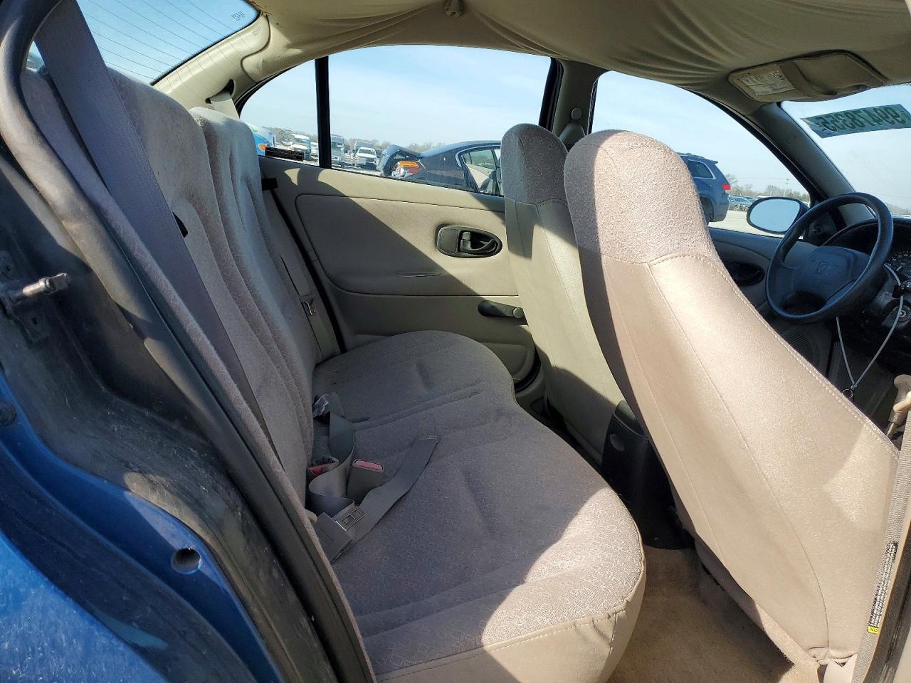 2001 SATURN SL1 photo 10