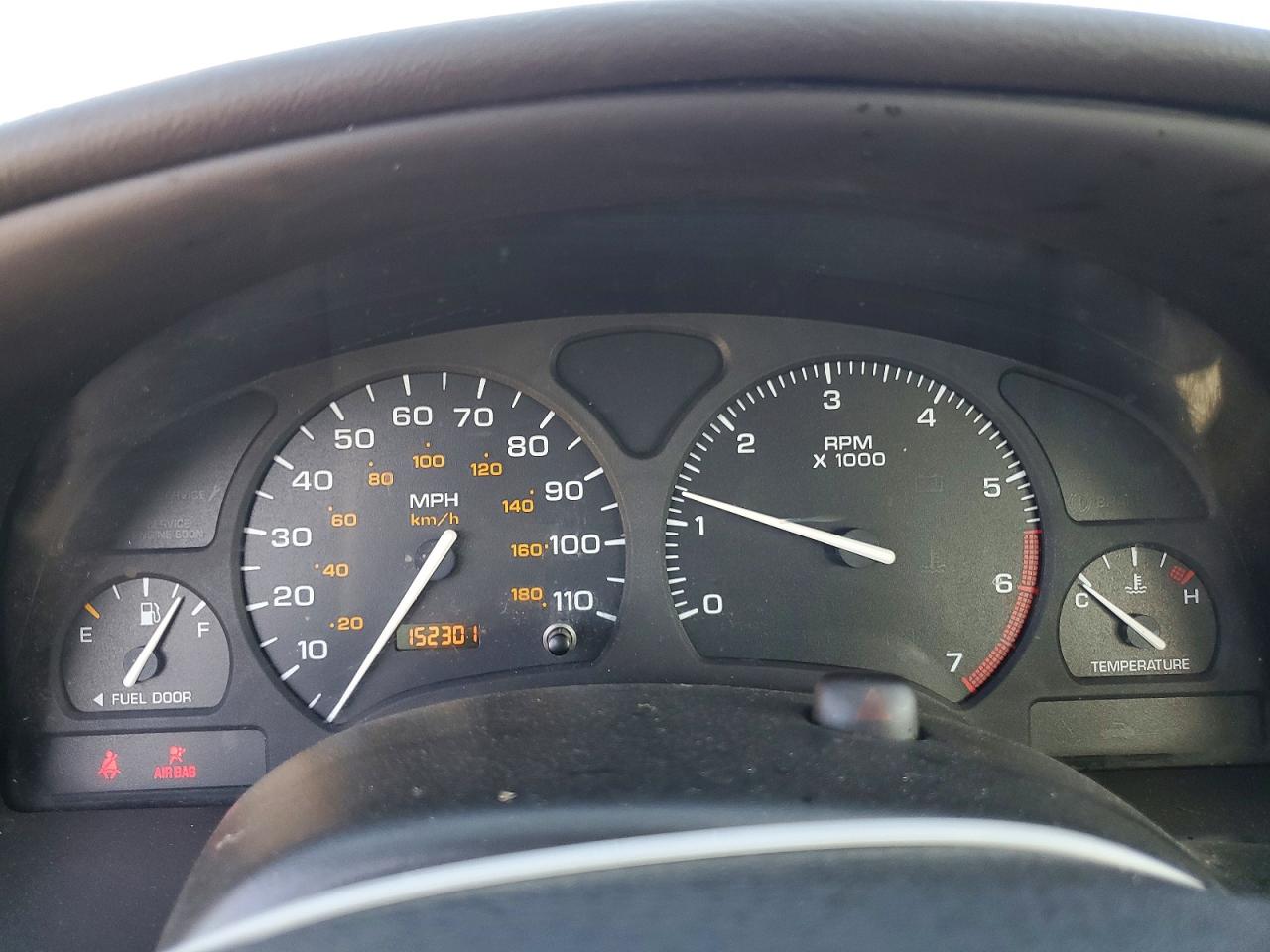 2001 SATURN SL1 photo 9