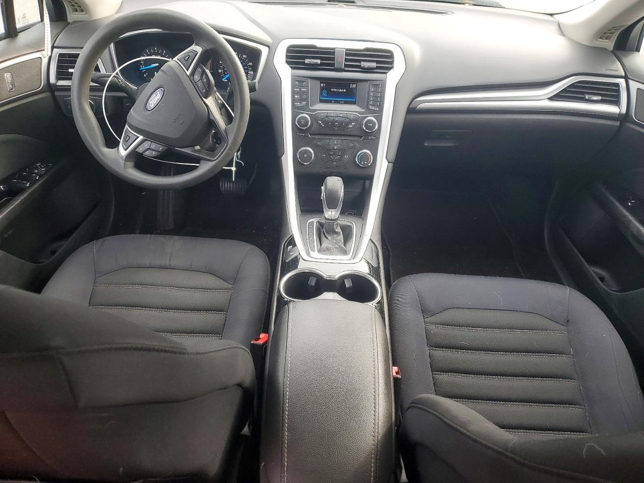 2015 FORD FUSION SE photo 15