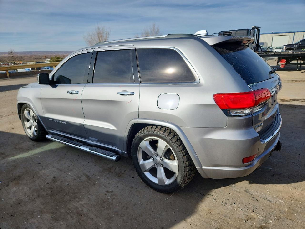 2014 JEEP GRAND CHEROKEE OVERLAND photo 2