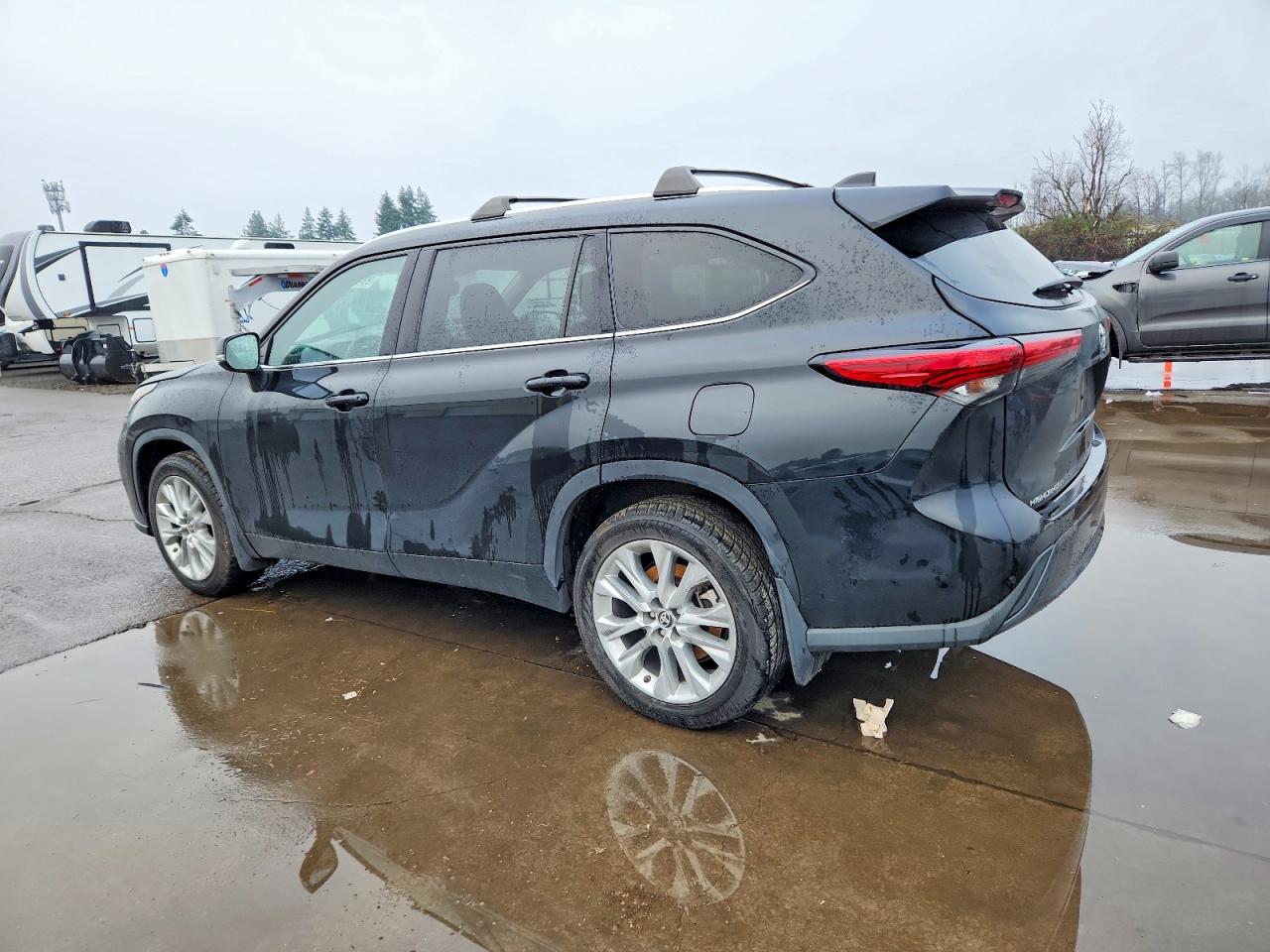 2021 TOYOTA HIGHLANDER LIMITED photo 3