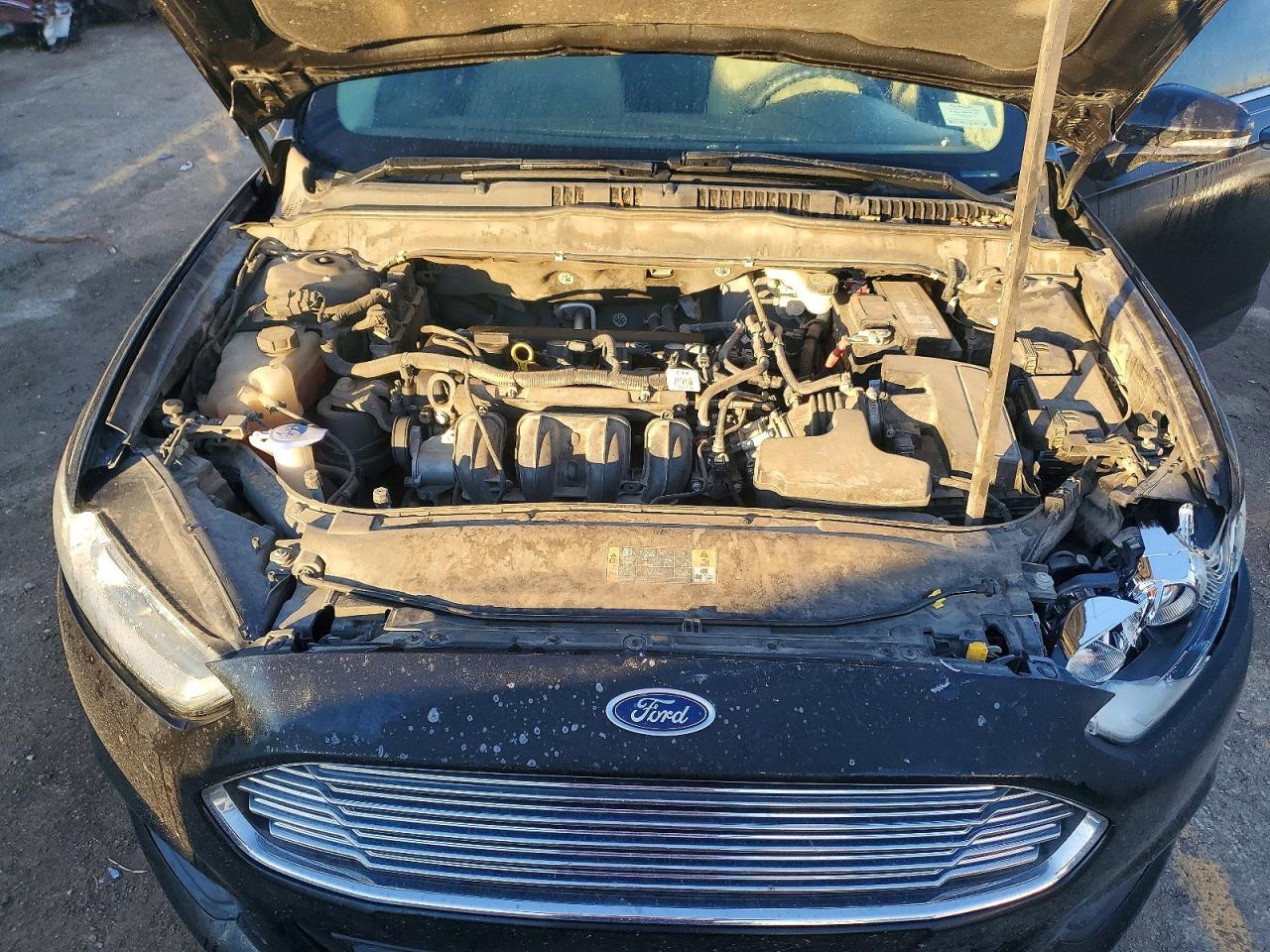 2014 FORD FUSION SE photo 11