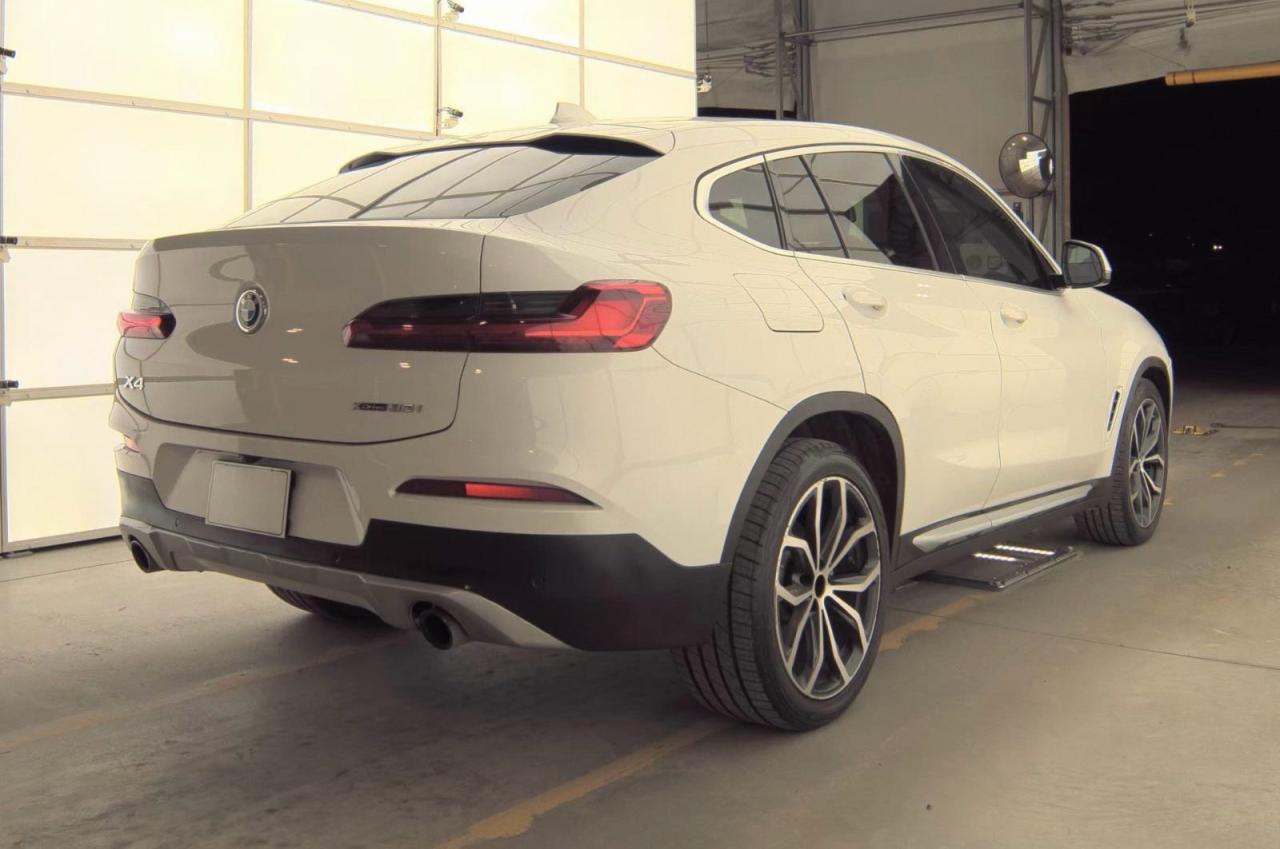 2021 BMW X4 XDRIVE30I photo 4