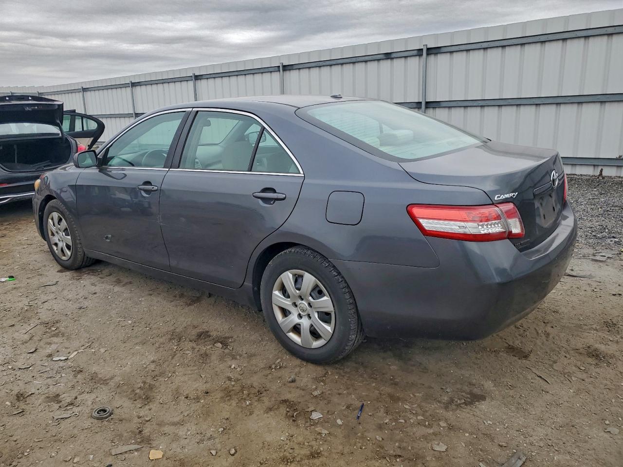 2010 TOYOTA CAMRY BASE photo 2