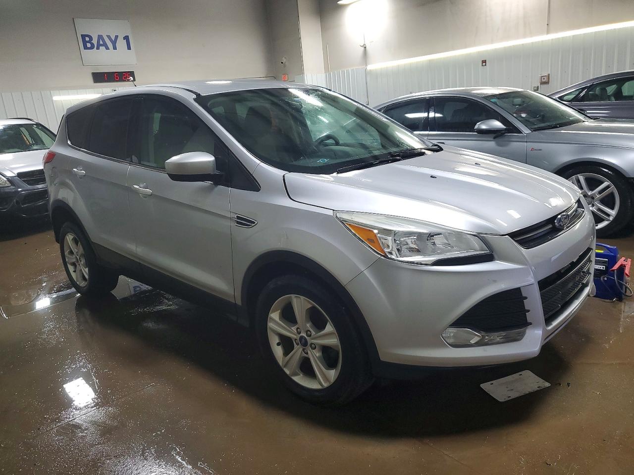 2014 FORD ESCAPE SE photo 4
