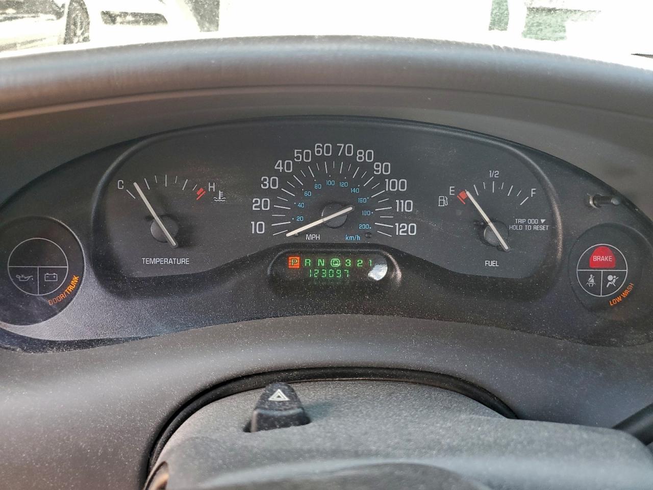 2004 BUICK CENTURY CUSTOM photo 17