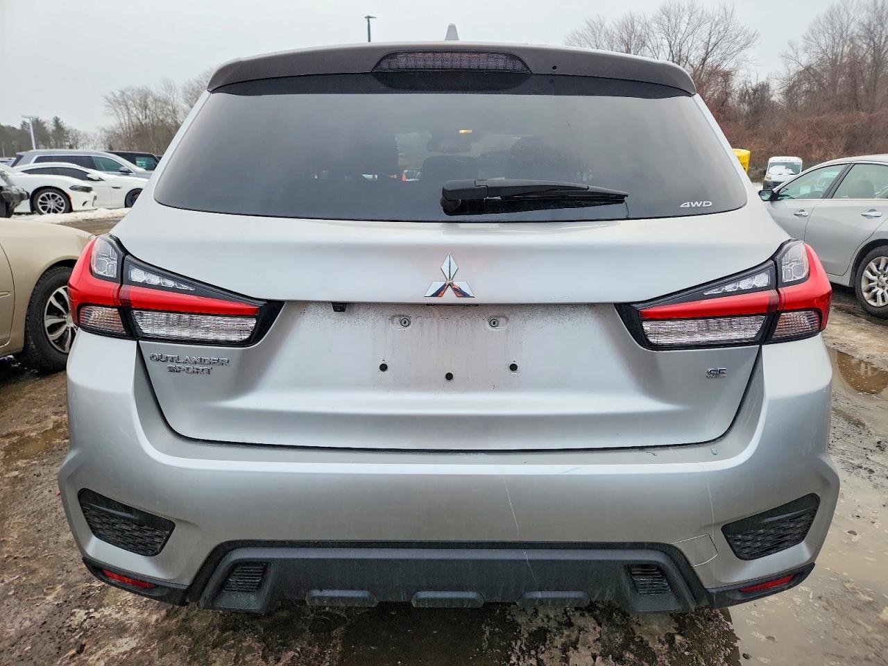 2025 MITSUBISHI OUTLANDER SPORT S photo 6