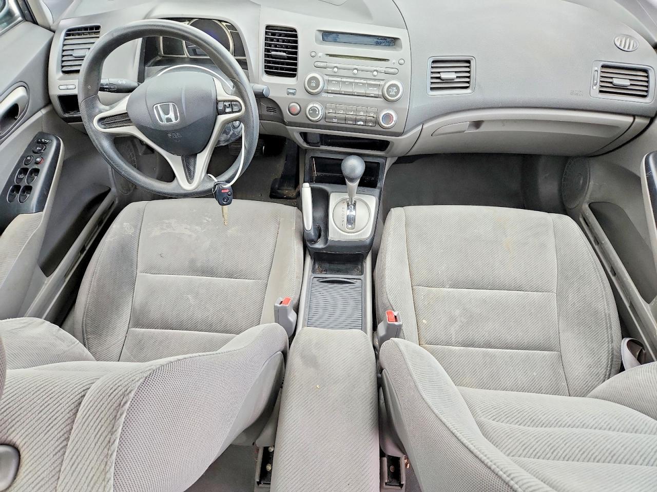 2010 HONDA CIVIC LX photo 8