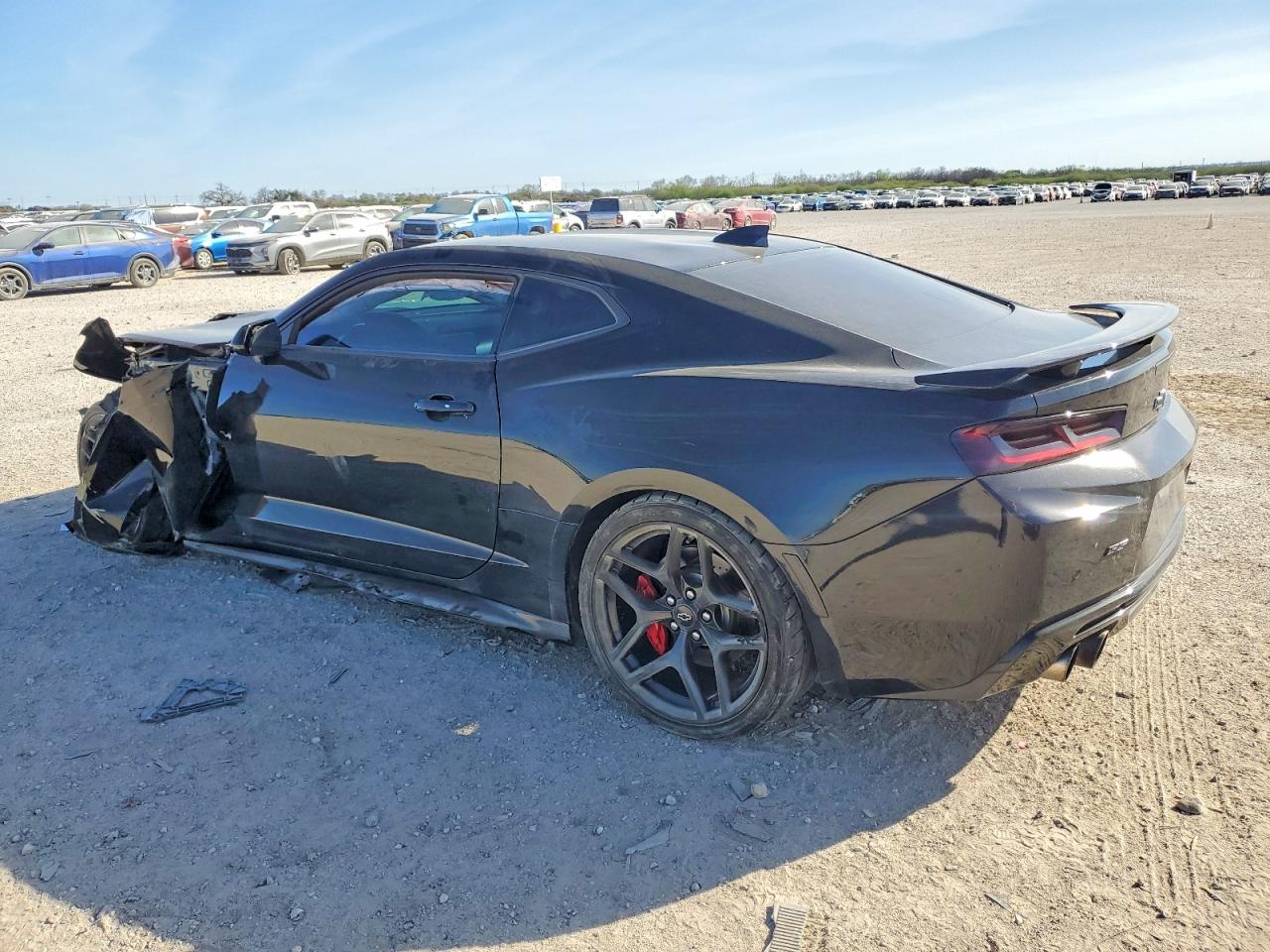 2016 CHEVROLET CAMARO SS photo 2