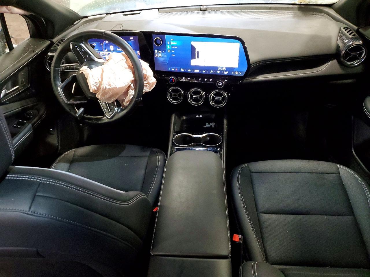 2025 CHEVROLET BLAZER LT photo 8