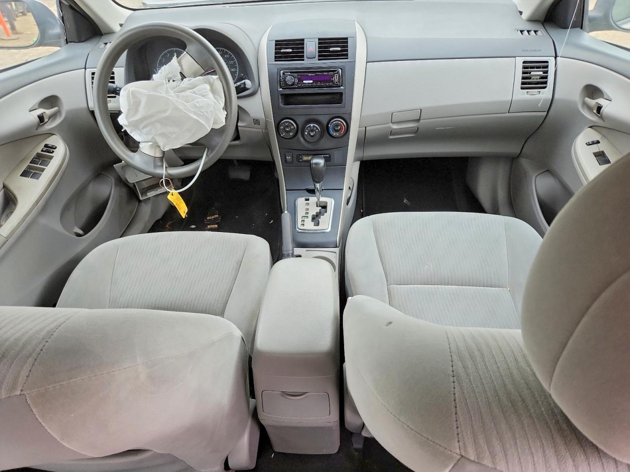 2010 TOYOTA COROLLA BASE photo 8