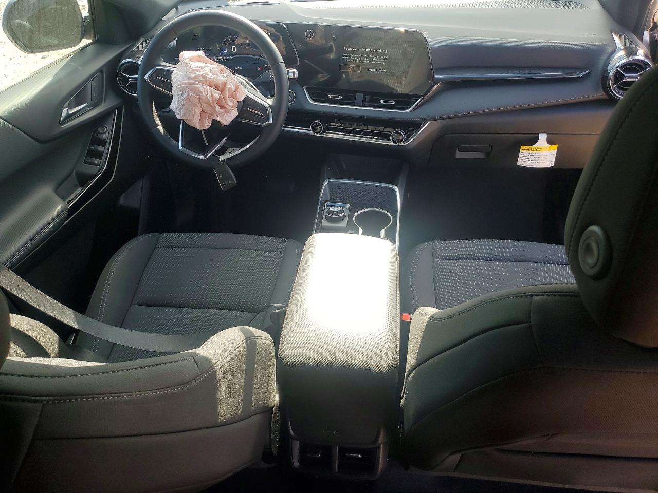 2026 CHEVROLET EQUINOX LT photo 8