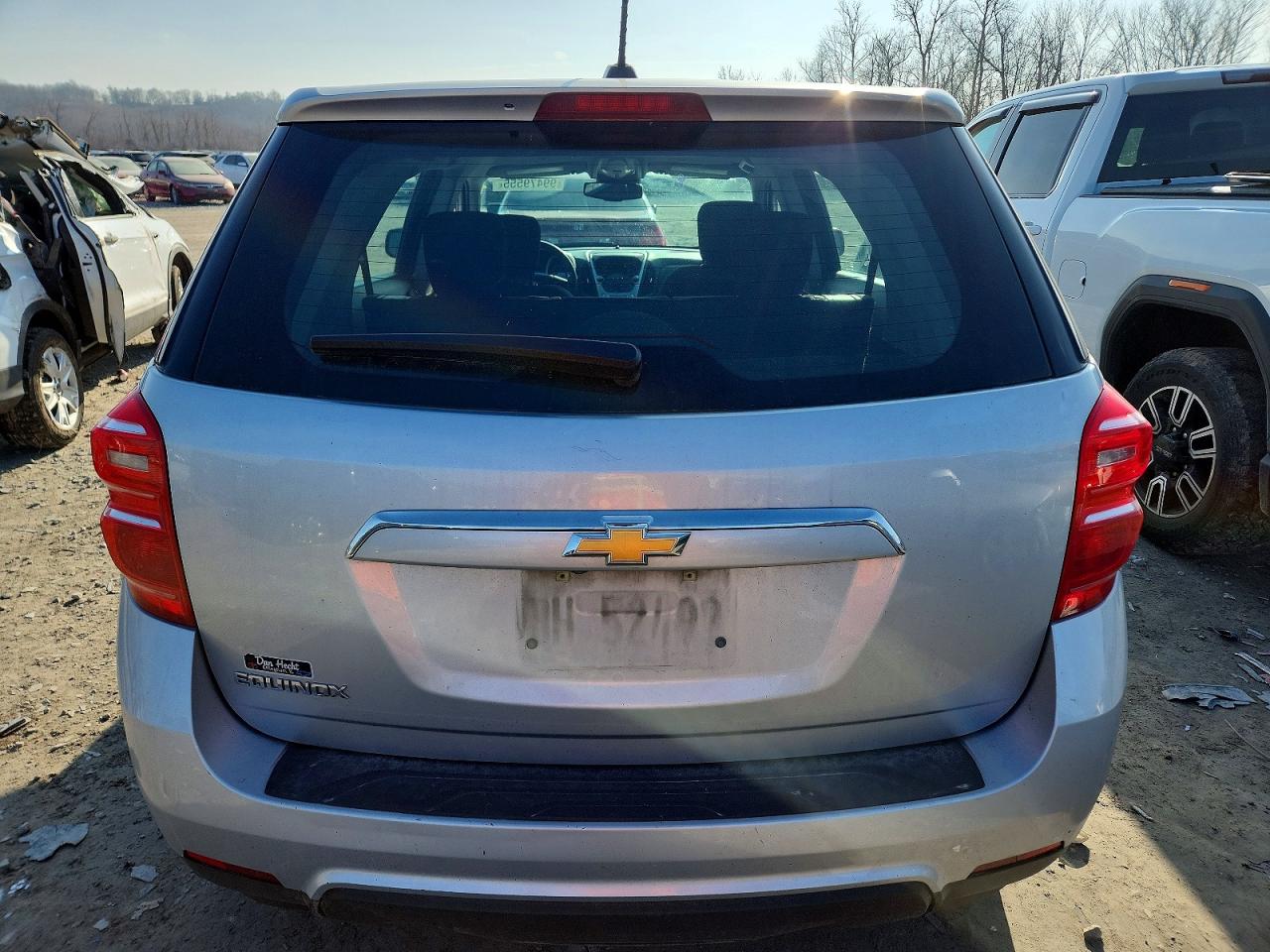 2017 CHEVROLET EQUINOX LS photo 6