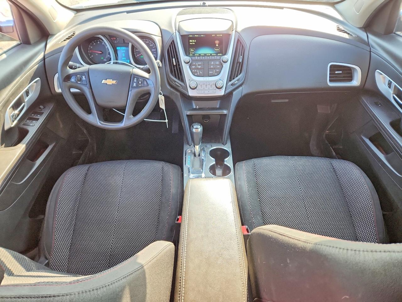 2017 CHEVROLET EQUINOX LS photo 8