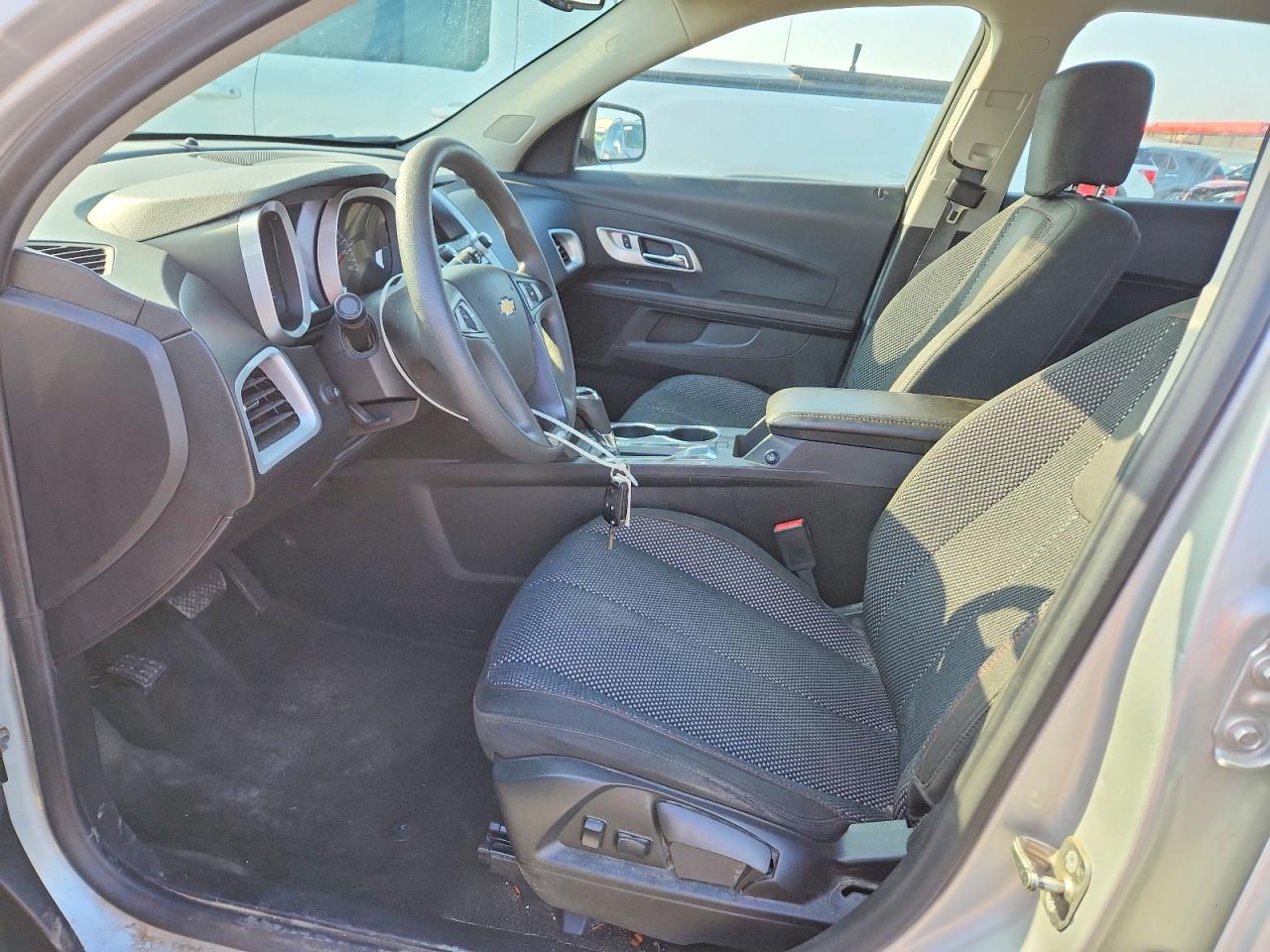 2017 CHEVROLET EQUINOX LS photo 7