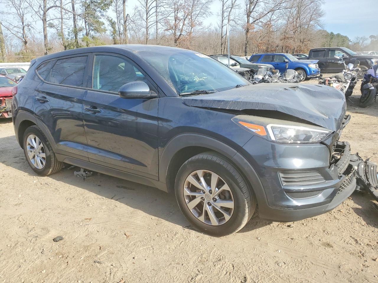 2019 HYUNDAI TUCSON photo 4