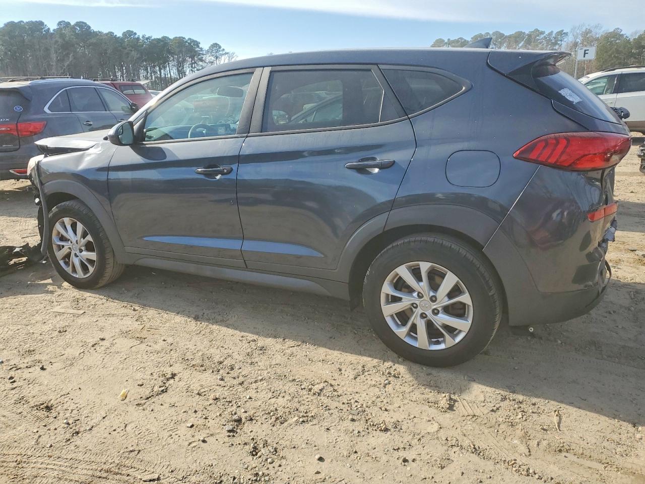 2019 HYUNDAI TUCSON photo 2