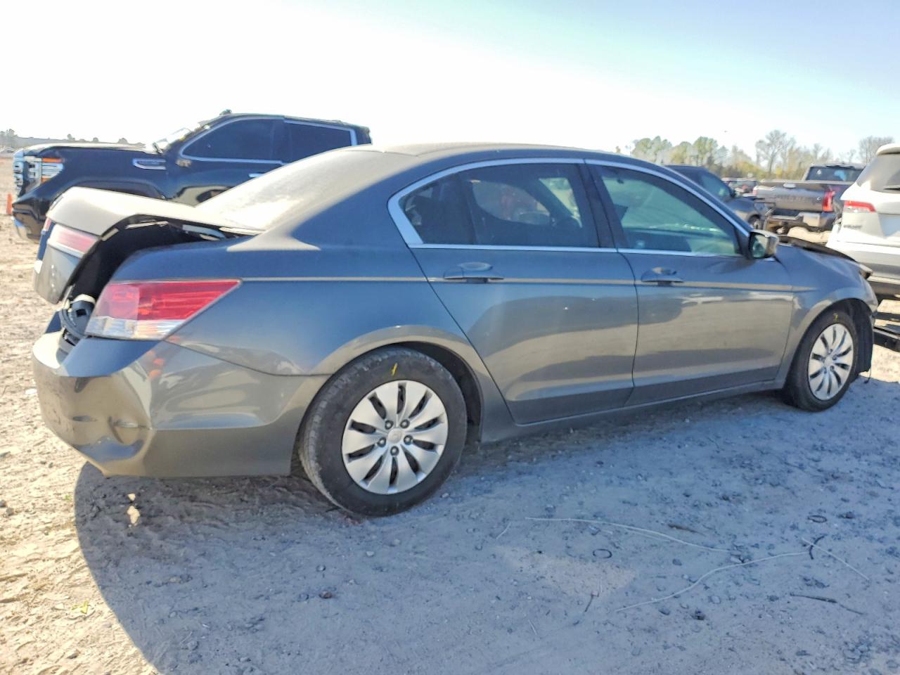 2012 HONDA ACCORD LX photo 5