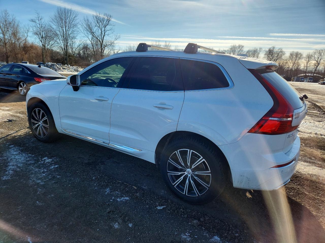2021 VOLVO XC60 T5 INSCRIPTION photo 2