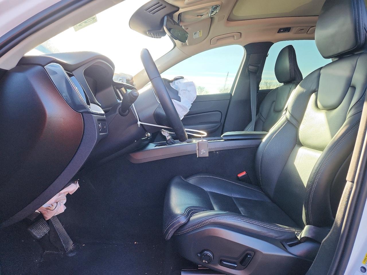 2021 VOLVO XC60 T5 INSCRIPTION photo 7