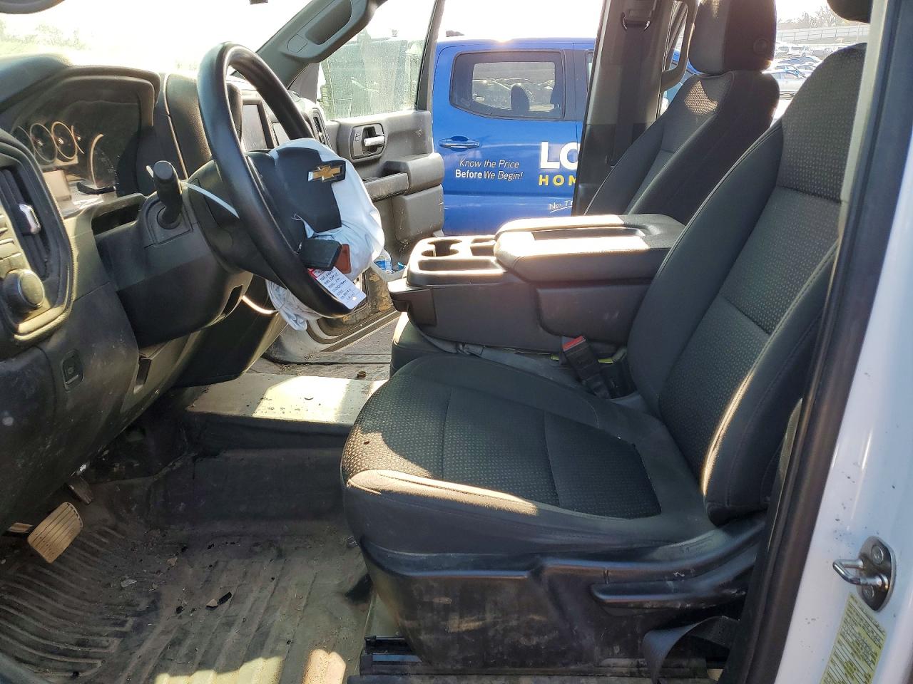 2023 CHEVROLET SILVERADO K2500 HEAVY DUTY photo 13