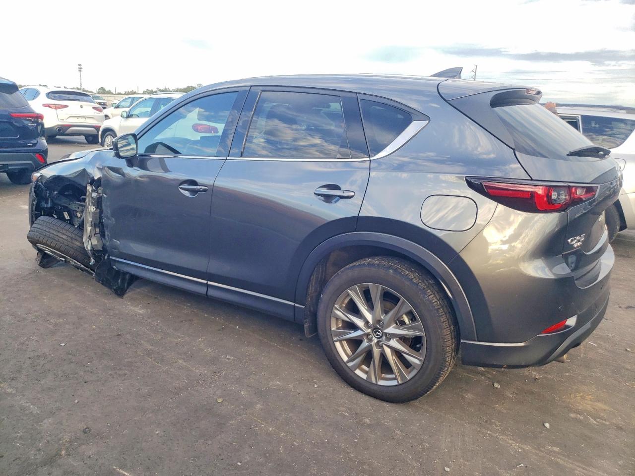 2025 MAZDA CX-5 PREMIUM PLUS photo 2