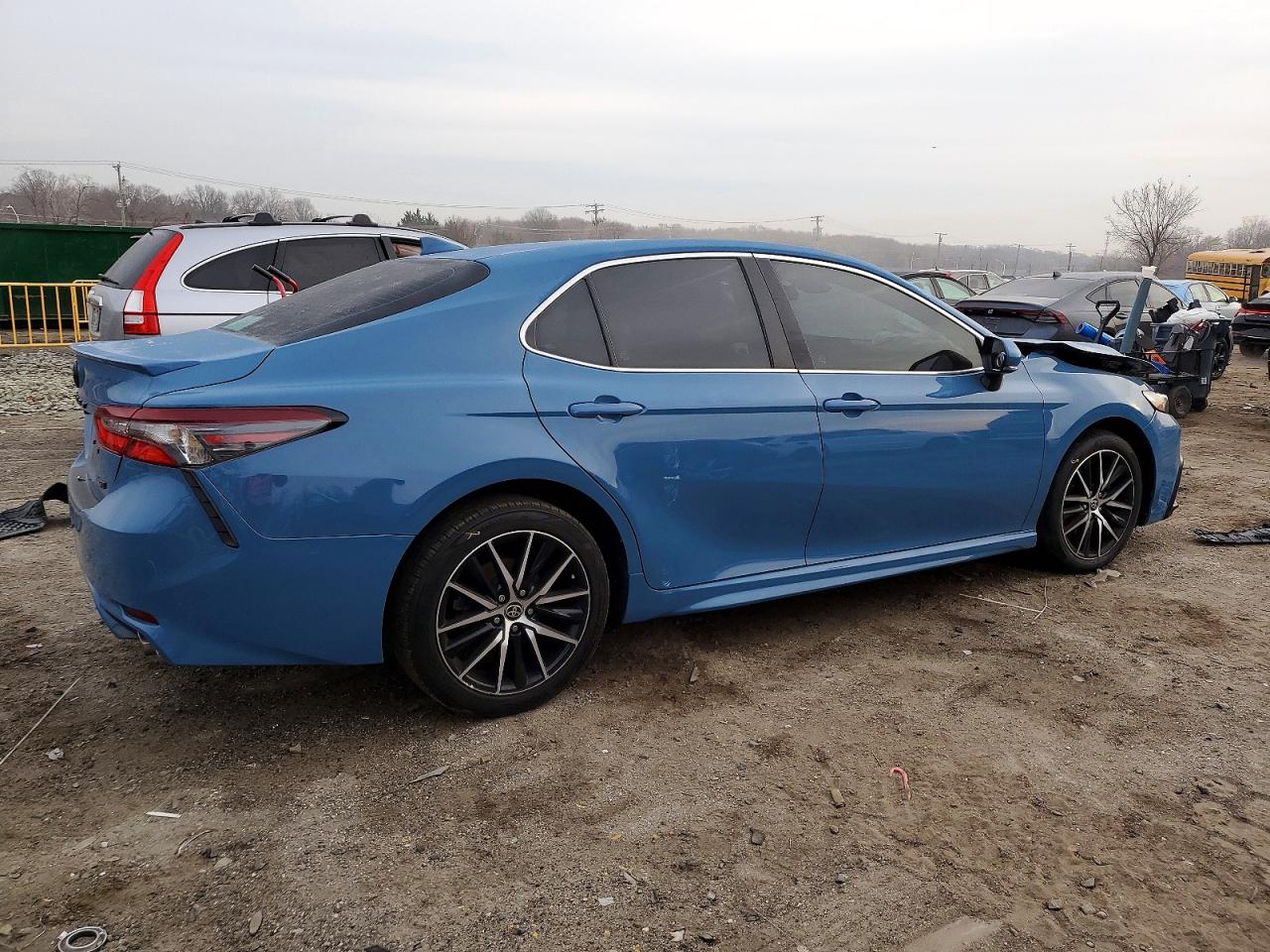 2023 TOYOTA CAMRY SE NIGHT SHADE photo 3