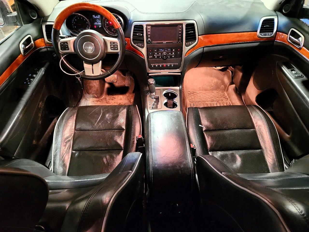 2012 JEEP GRAND CHEROKEE OVERLAND photo 15