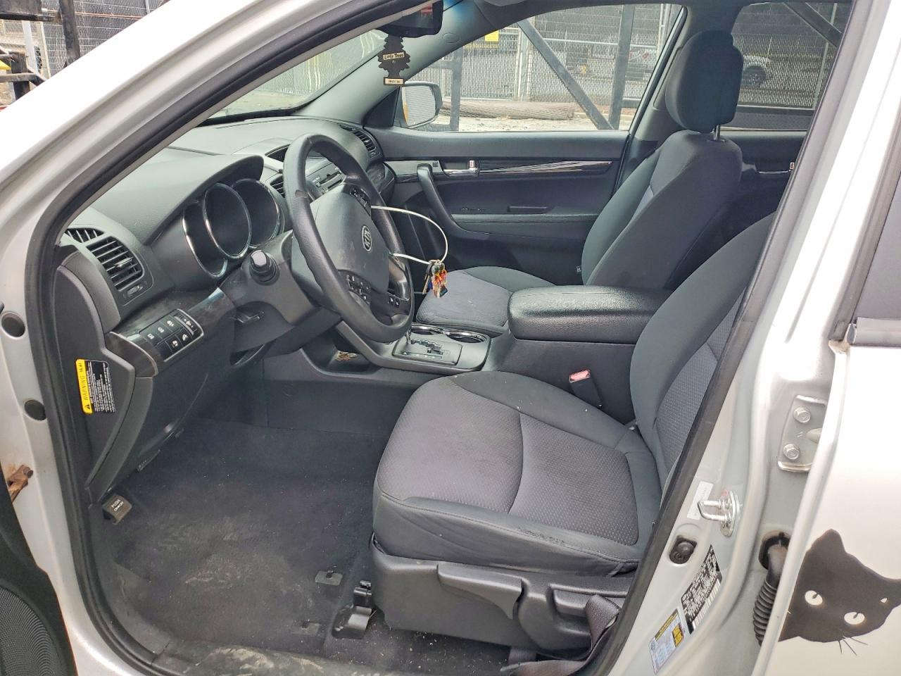 2012 KIA SORENTO BASE photo 19