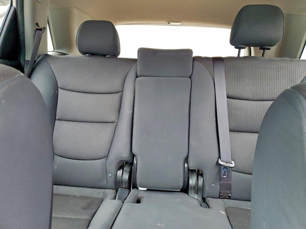 2012 KIA SORENTO BASE photo 28