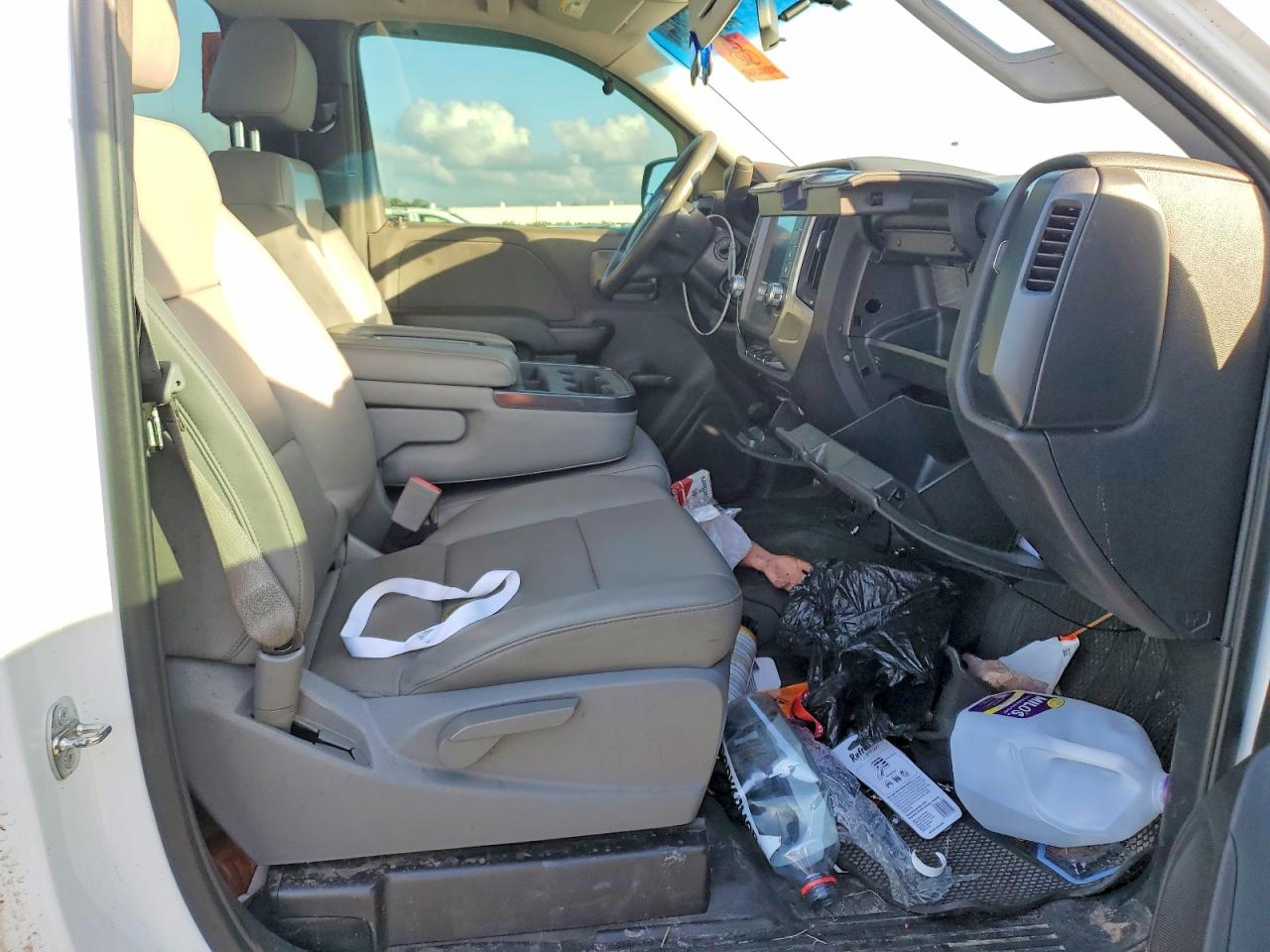 2016 CHEVROLET SILVERADO C1500 photo 10