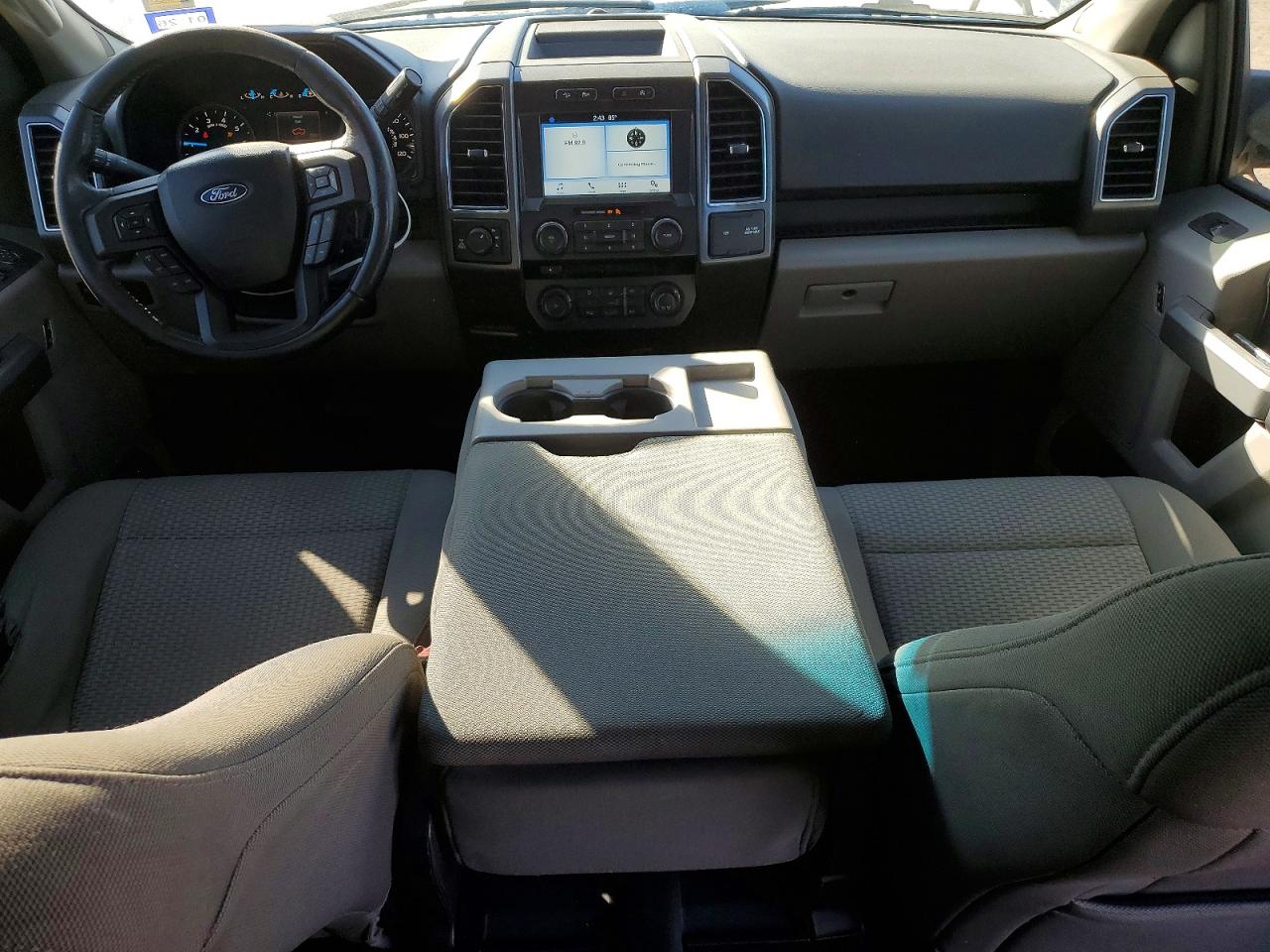 2017 FORD F150 SUPERCREW photo 15