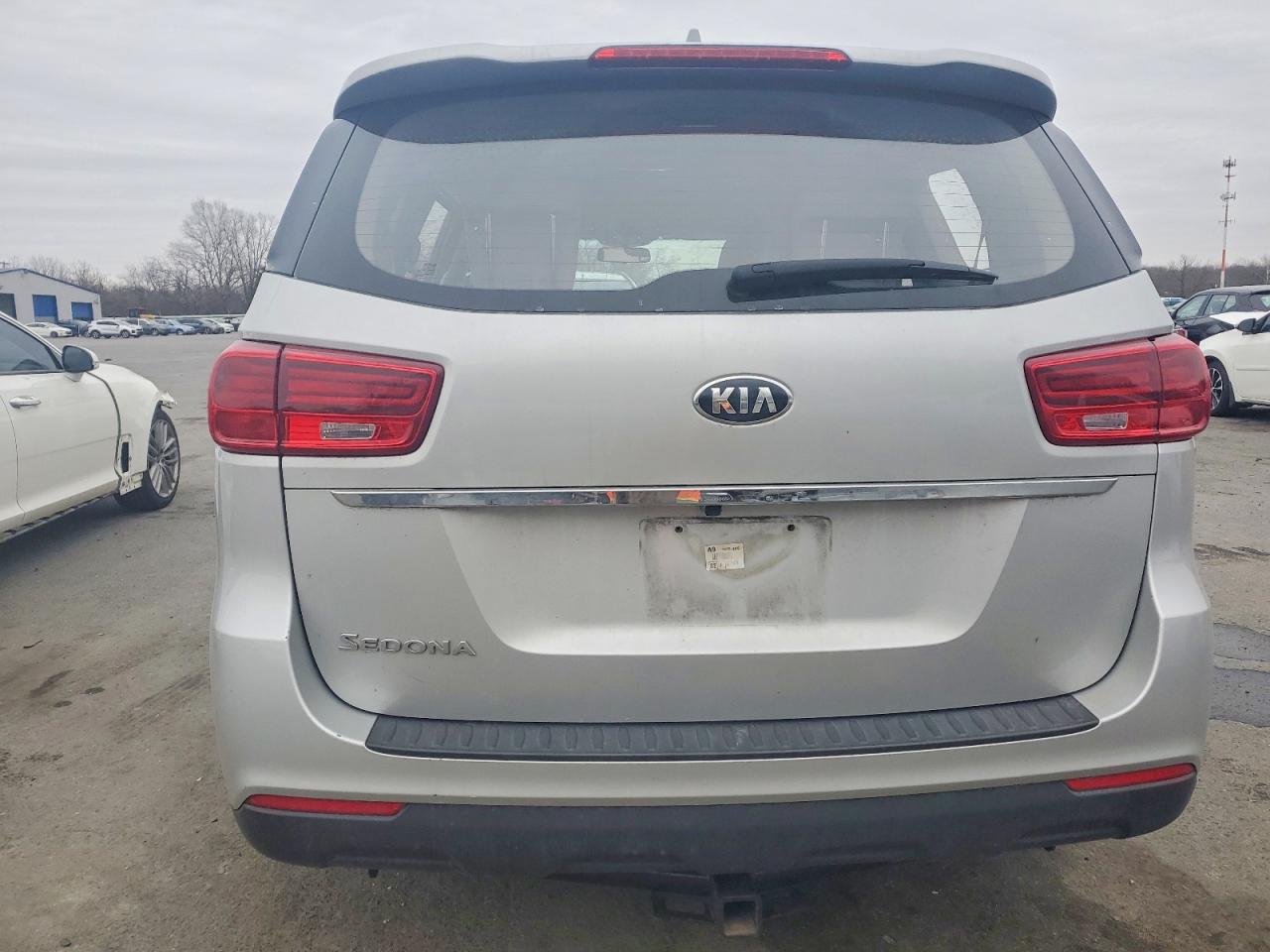 2019 KIA SEDONA L photo 6