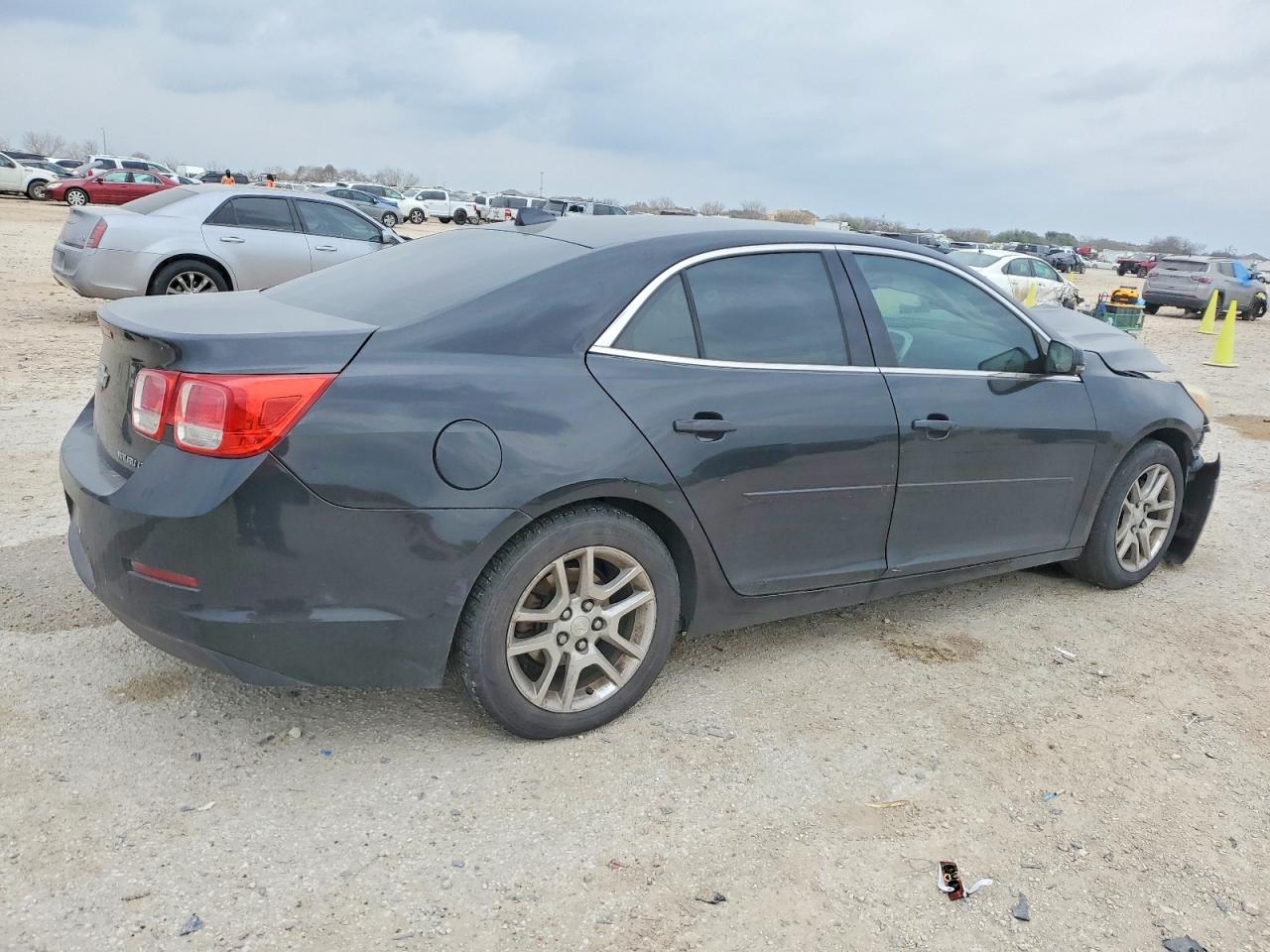 2014 CHEVROLET MALIBU 1LT photo 3