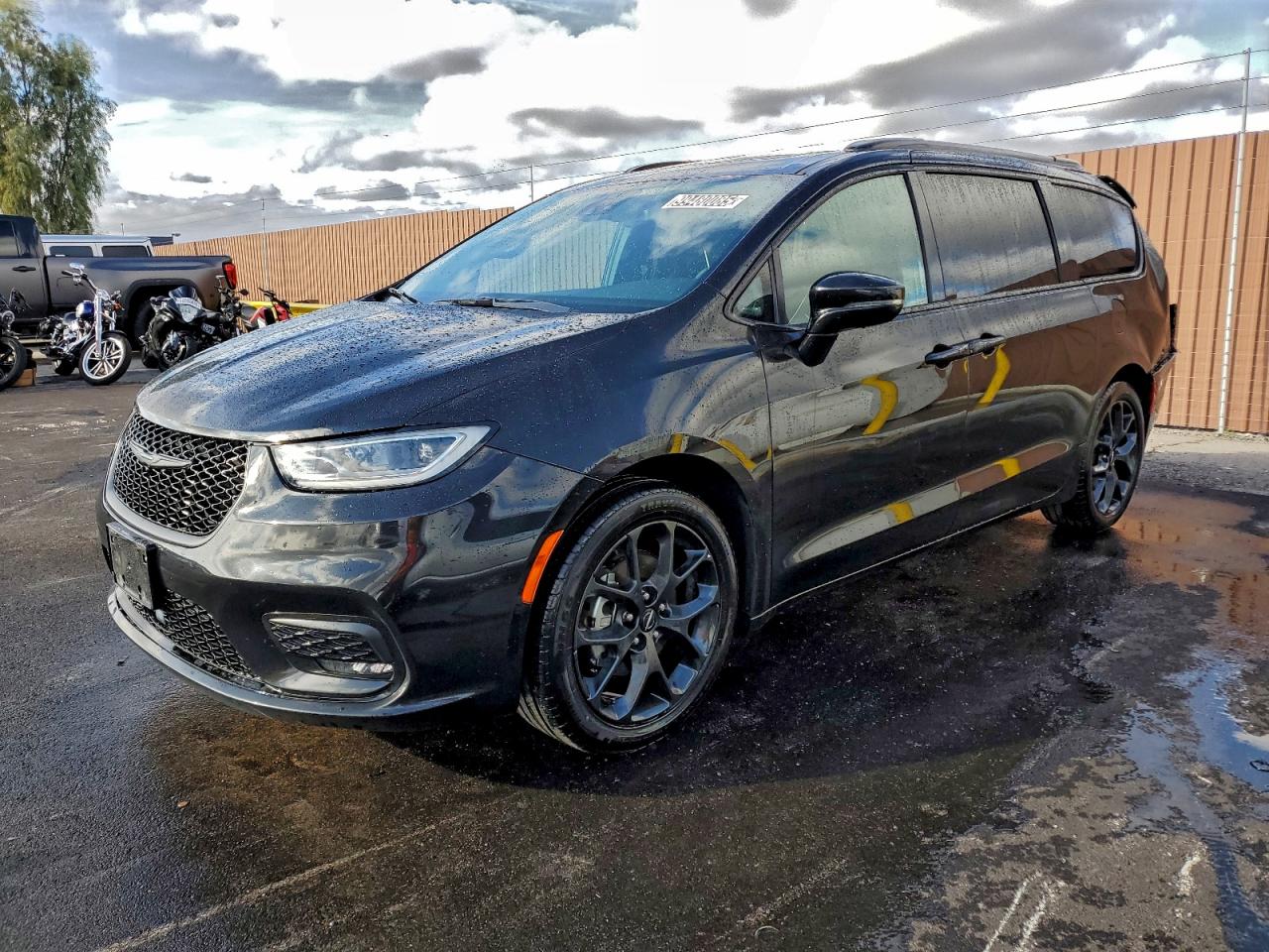 2025 CHRYSLER PACIFICA