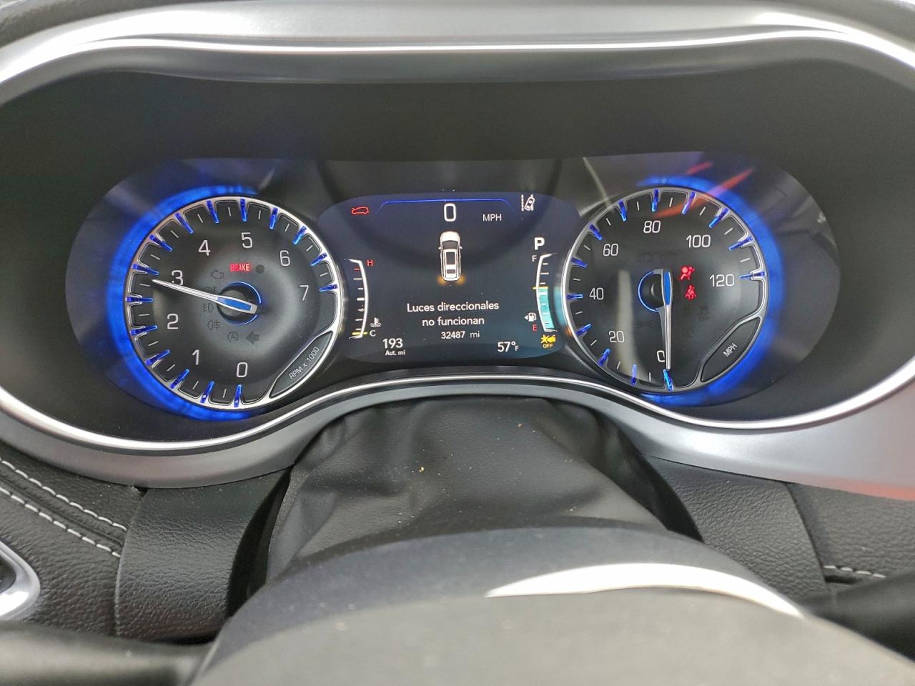 2025 CHRYSLER PACIFICA LIMITED photo 9