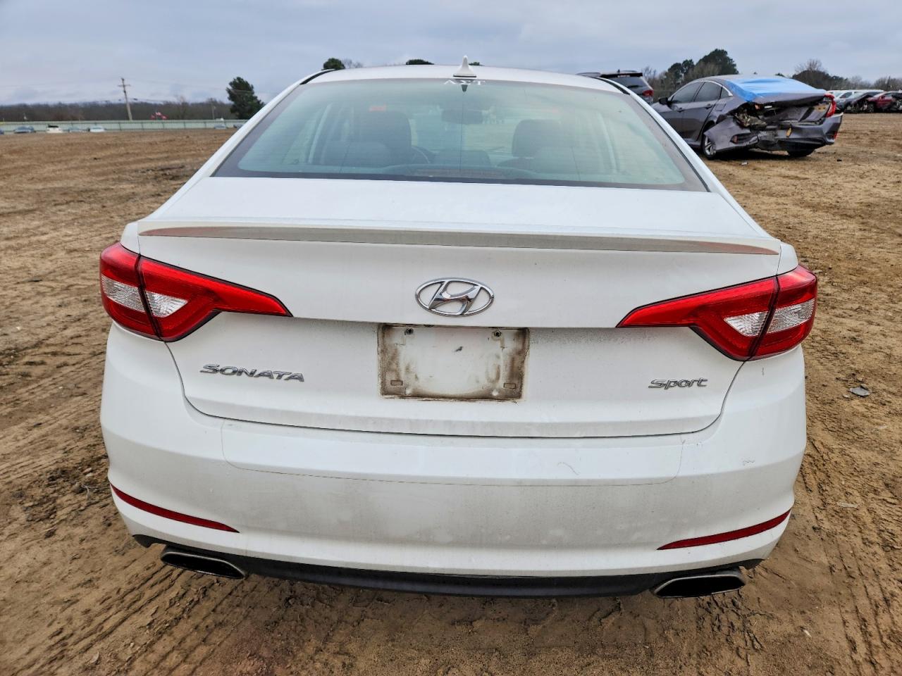 2015 HYUNDAI SONATA SPORT photo 6