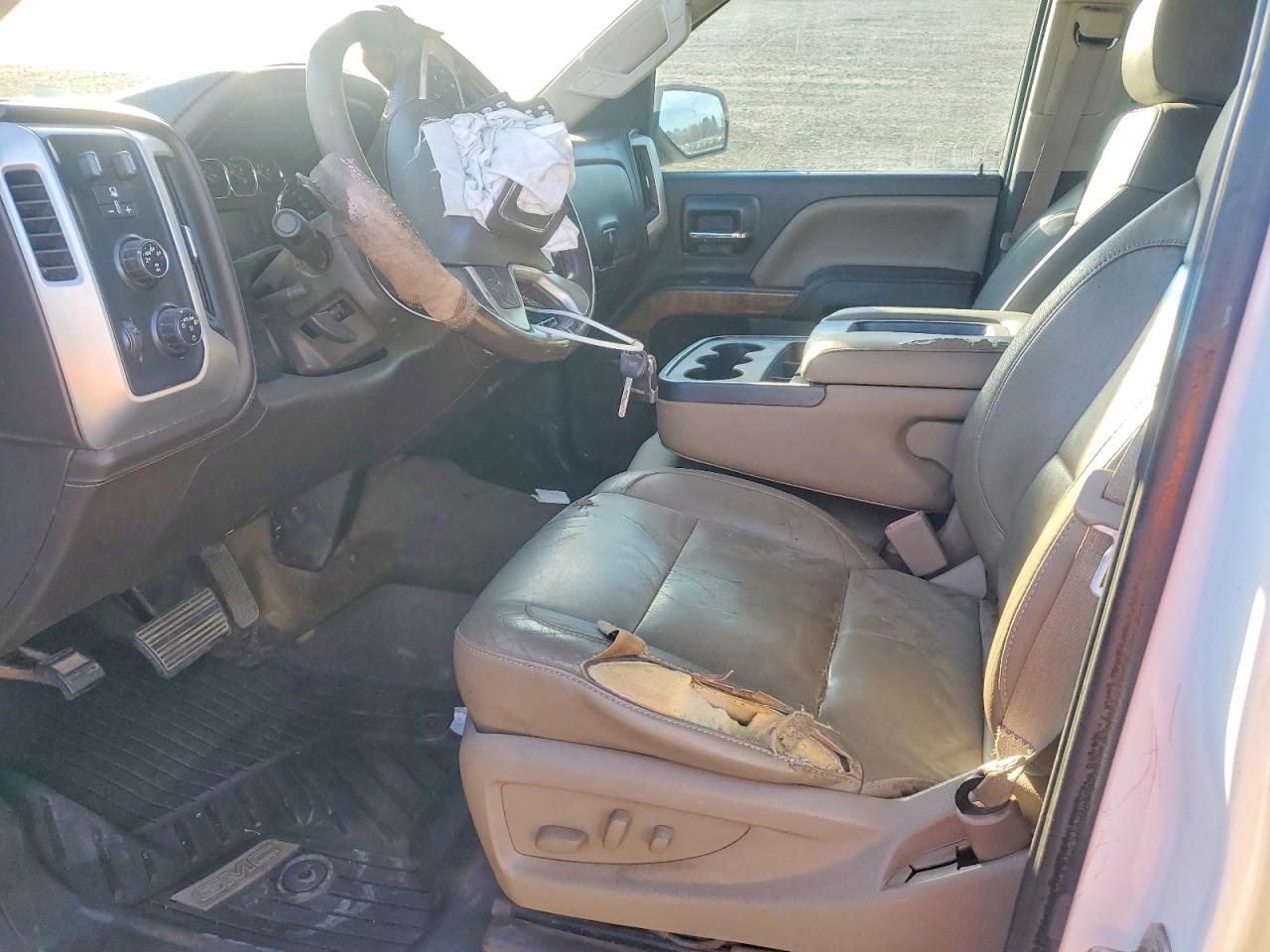 2015 GMC SIERRA K1500 SLT photo 7