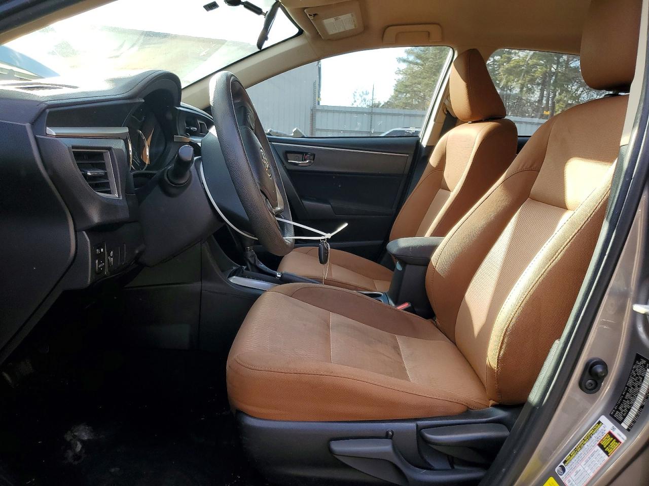 2016 TOYOTA COROLLA LE photo 7