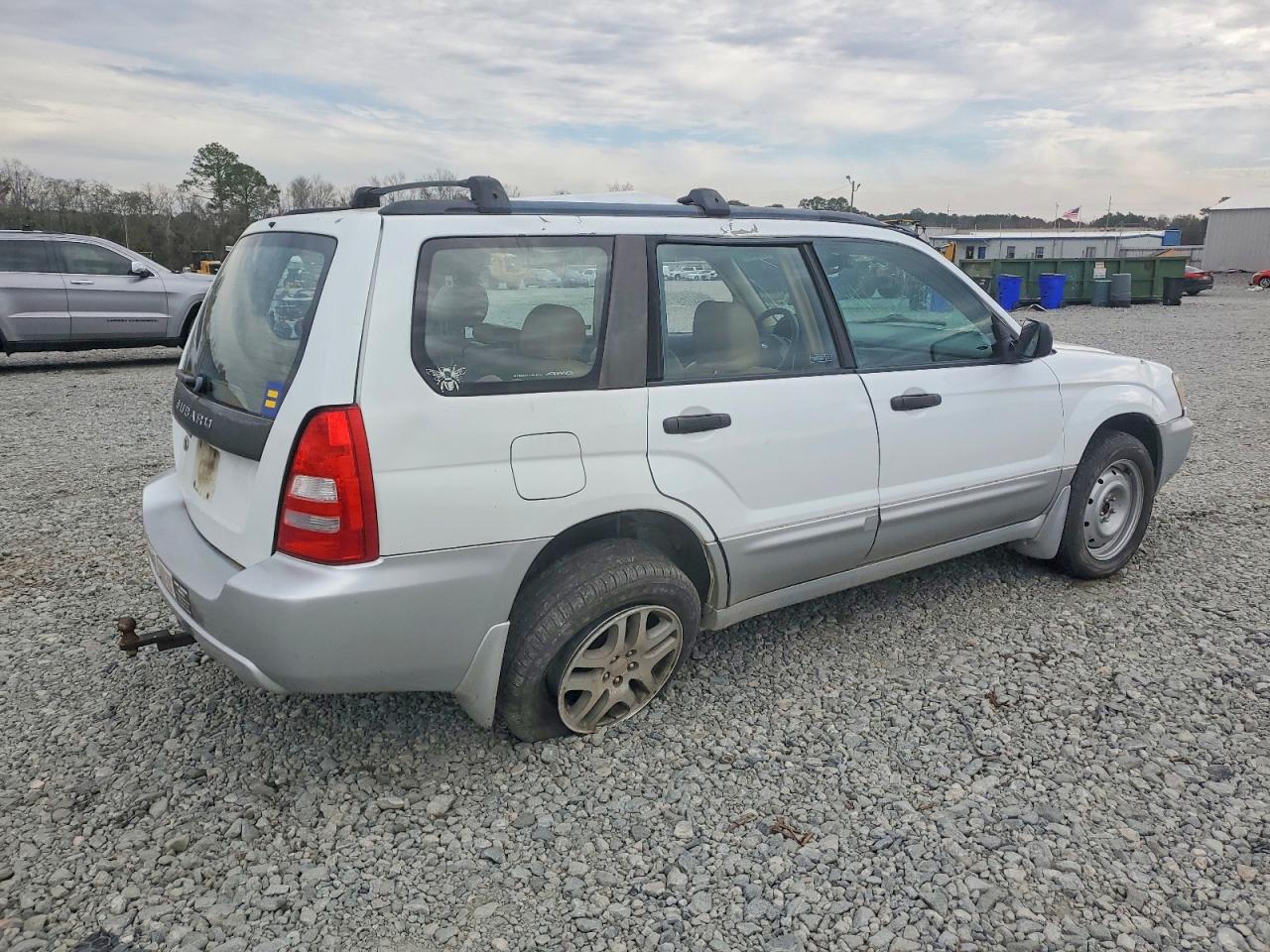 2005 SUBARU FORESTER photo 3