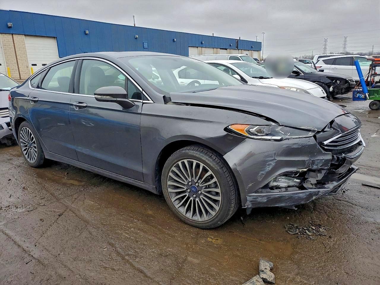2017 FORD FUSION SE photo 4